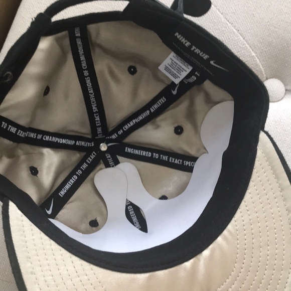 Mens suede nike hat NWOT - Picture 4 of 5